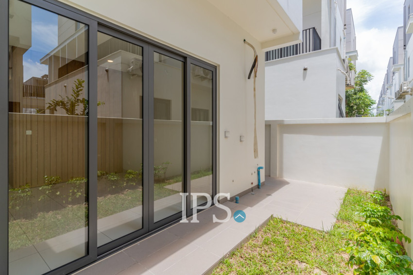 4 Bedroom Villa Klem For Sale - Chankiri Palm Creek, Preaek Kampues, Phnom Penh
