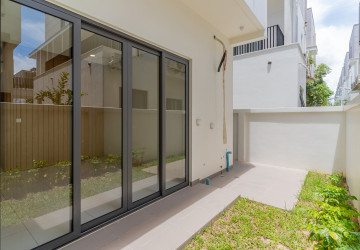 4 Bedroom Villa Klem For Sale - Chankiri Palm Creek, Preaek Kampues, Phnom Penh thumbnail