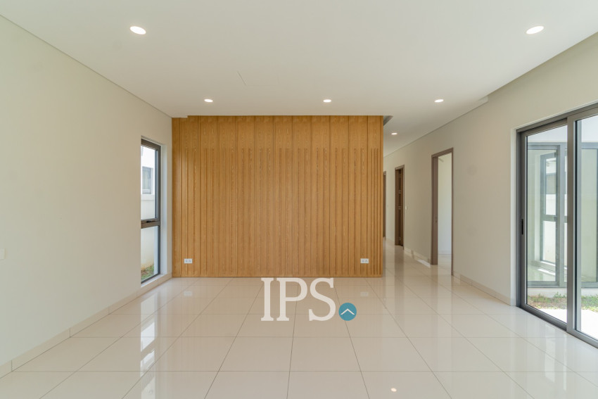 4 Bedroom Villa Klem For Sale - Chankiri Palm Creek, Preaek Kampues, Phnom Penh