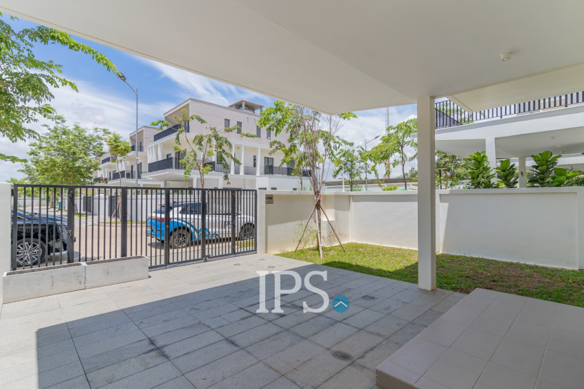 4 Bedroom Villa Klem For Sale - Chankiri Palm Creek, Preaek Kampues, Phnom Penh