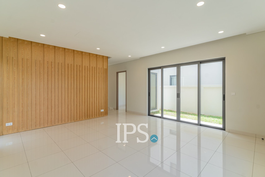 4 Bedroom Villa Klem For Sale - Chankiri Palm Creek, Preaek Kampues, Phnom Penh