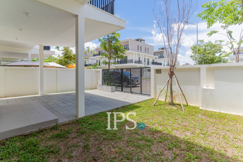 4 Bedroom Villa Klem For Sale - Chankiri Palm Creek, Preaek Kampues, Phnom Penh