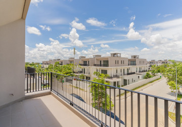 4 Bedroom Villa Klem For Sale - Chankiri Palm Creek, Preaek Kampues, Phnom Penh thumbnail