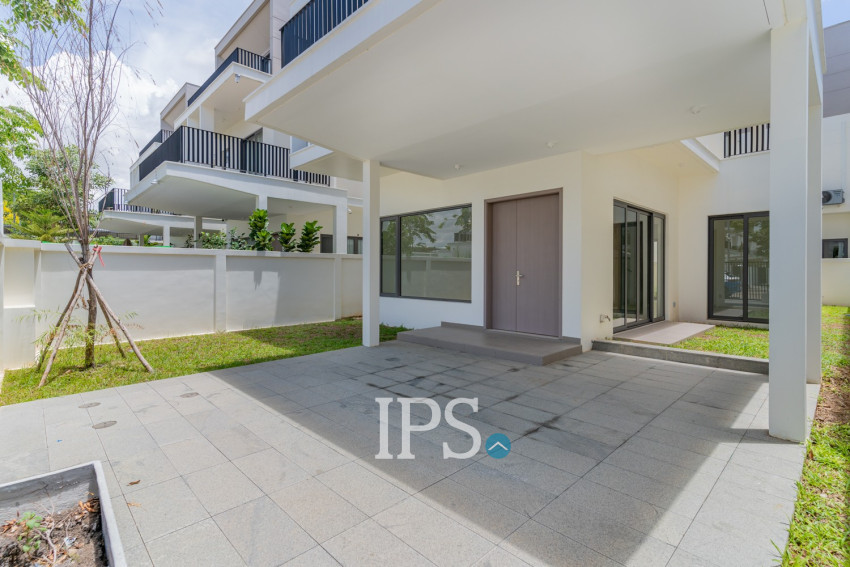 4 Bedroom Villa Klem For Sale - Chankiri Palm Creek, Preaek Kampues, Phnom Penh
