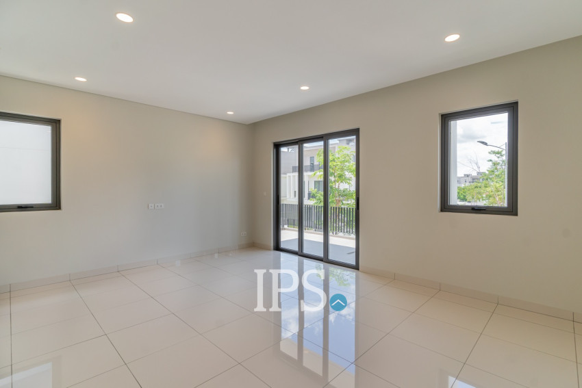 4 Bedroom Villa Klem For Sale - Chankiri Palm Creek, Preaek Kampues, Phnom Penh