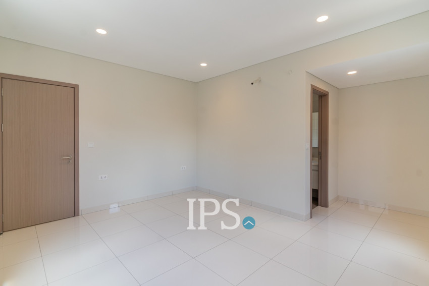 4 Bedroom Villa Klem For Sale - Chankiri Palm Creek, Preaek Kampues, Phnom Penh