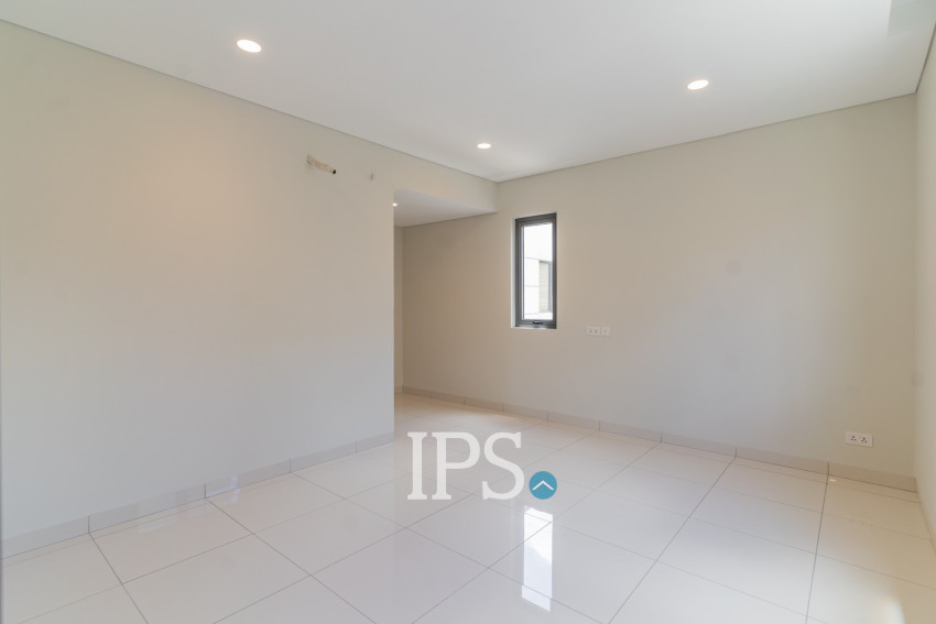 4 Bedroom Villa Klem For Sale - Chankiri Palm Creek, Preaek Kampues, Phnom Penh