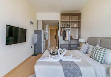 Studio For Sale - The Pinnacle Residence Type A4 Condominium, Tonle Bassac, Phnom Penh thumbnail