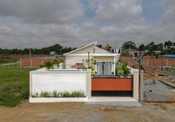 3 Bedroom Villa For Sale - Sra Ngae, Siem Reap thumbnail