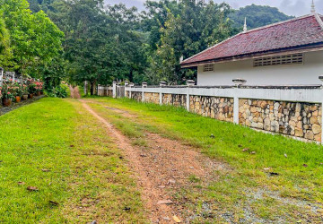 4 Bedroom Luxury Villa For Sale - Kep Province thumbnail