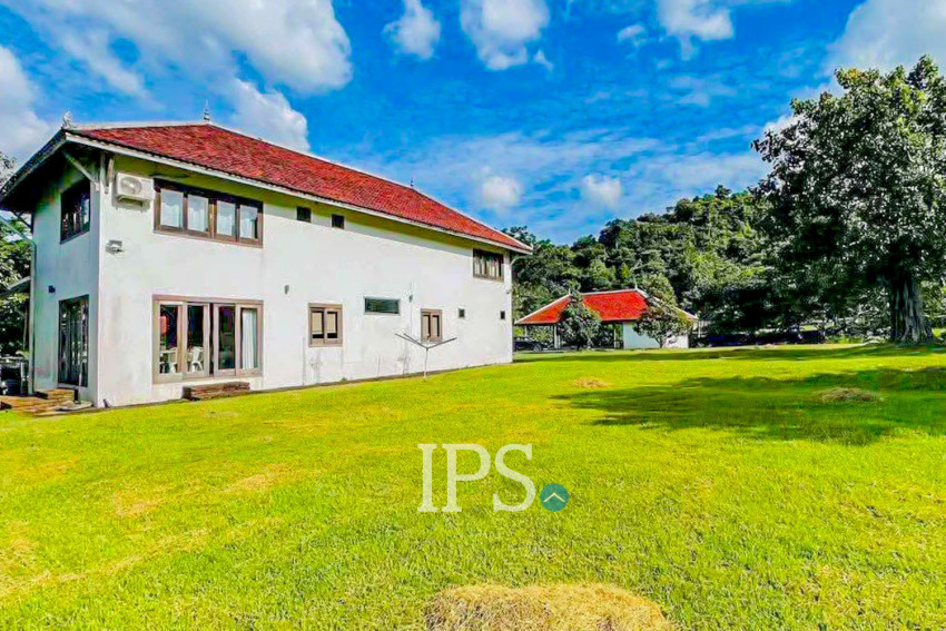 4 Bedroom Luxury Villa For Sale - Kep Province