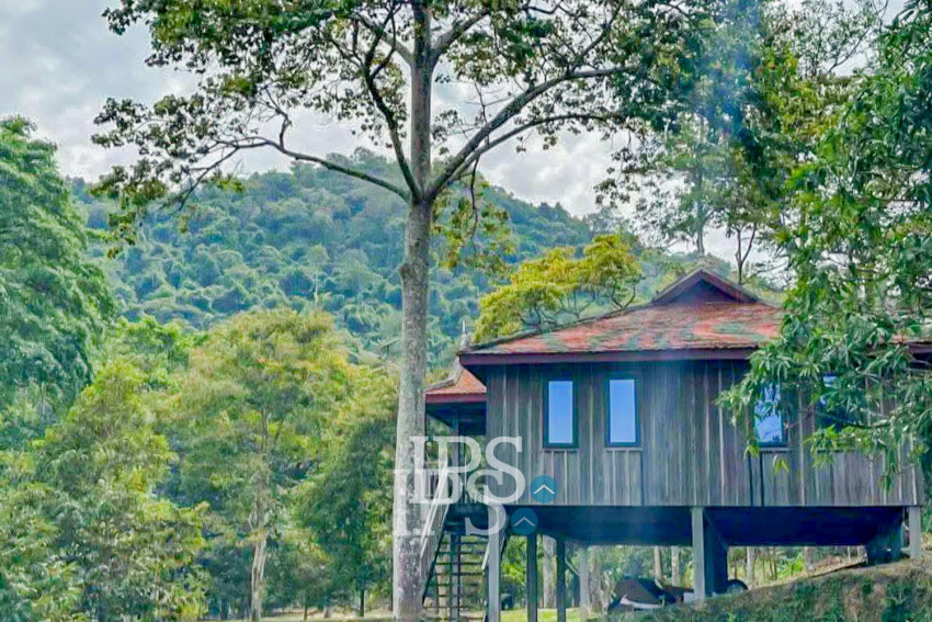 4 Bedroom Luxury Villa For Sale - Kep Province