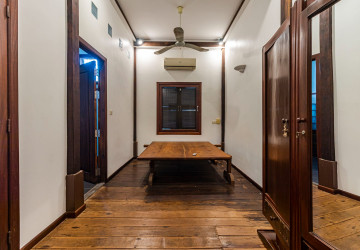 2 Bedroom Compound Wooden House For Rent - Sala Kamreuk, Siem Reap thumbnail