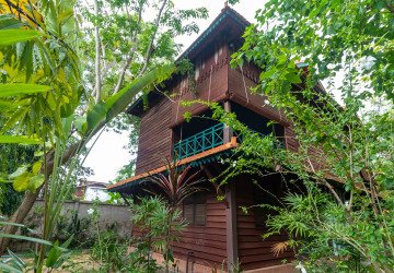 2 Bedroom Compound Wooden House For Rent - Sala Kamreuk, Siem Reap thumbnail