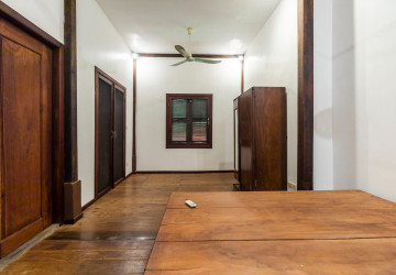 2 Bedroom Compound Wooden House For Rent - Sala Kamreuk, Siem Reap thumbnail