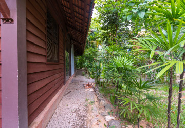 2 Bedroom Compound Wooden House For Rent - Sala Kamreuk, Siem Reap thumbnail