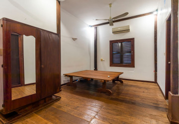 2 Bedroom Compound Wooden House For Rent - Sala Kamreuk, Siem Reap thumbnail