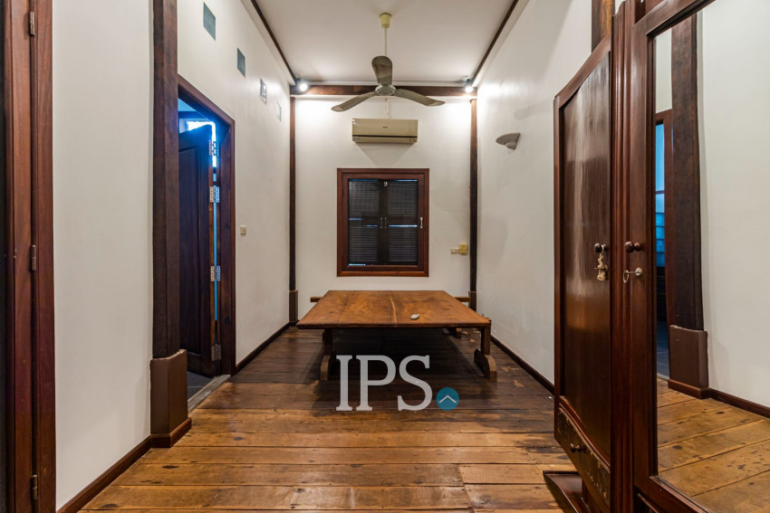 2 Bedroom Compound Wooden House For Rent - Sala Kamreuk, Siem Reap