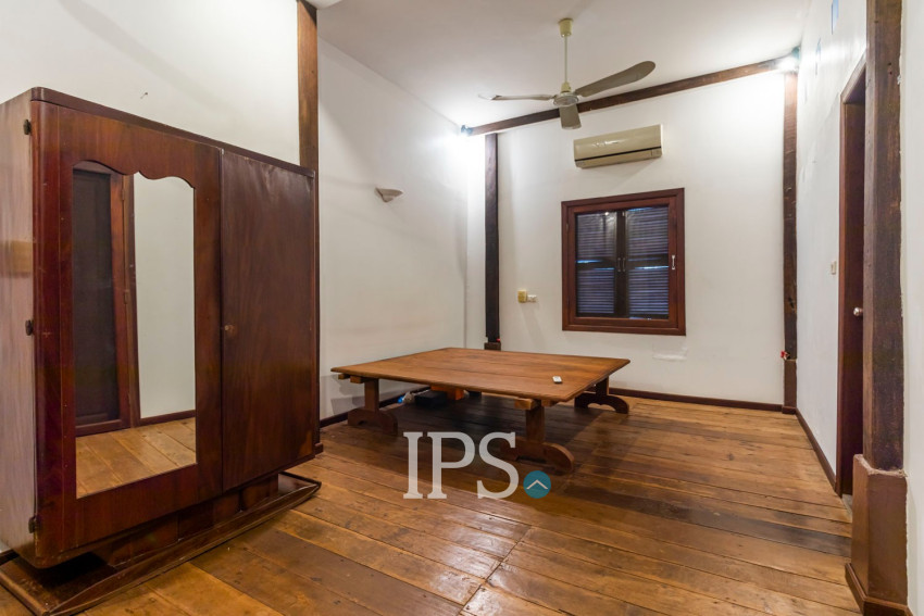 2 Bedroom Compound Wooden House For Rent - Sala Kamreuk, Siem Reap