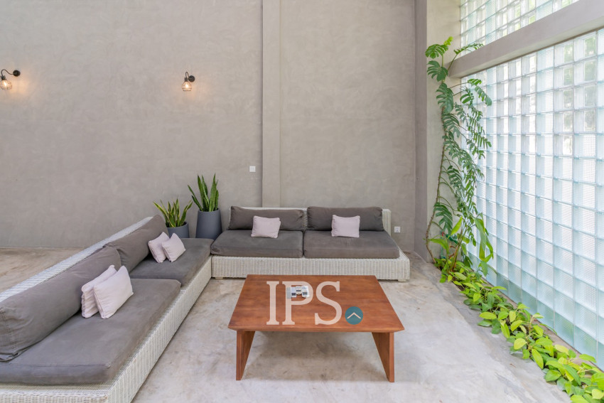 Renovated 2 Bedroom Townhouse For Rent - Tonle Bassac, Phnom Penh
