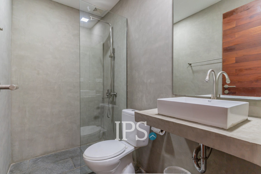 Renovated 2 Bedroom Townhouse For Rent - Tonle Bassac, Phnom Penh