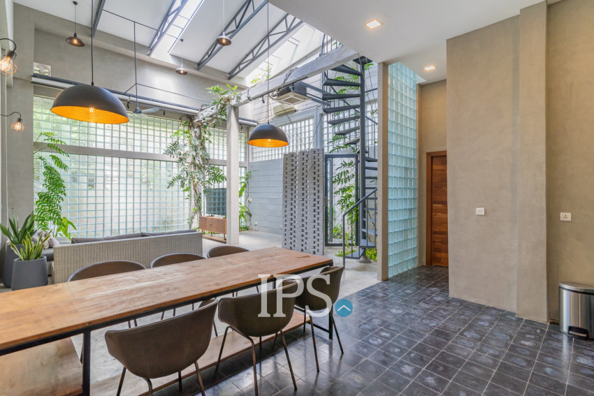 Renovated 2 Bedroom Townhouse For Rent - Tonle Bassac, Phnom Penh