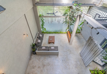 Renovated 2 Bedroom Townhouse For Rent - Tonle Bassac, Phnom Penh thumbnail
