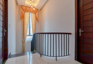 3 Bedroom Villa For Sale - Borey Tourism, Kandaek, Prasat Bakong, Siem Reap thumbnail