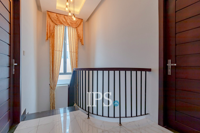 3 Bedroom Villa For Sale - Borey Tourism, Kandaek, Prasat Bakong, Siem Reap