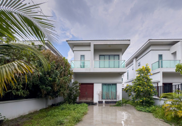 3 Bedroom Villa For Sale - Borey Tourism, Kandaek, Prasat Bakong, Siem Reap thumbnail