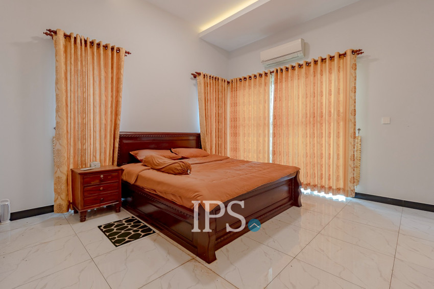 3 Bedroom Villa For Sale - Borey Tourism, Kandaek, Prasat Bakong, Siem Reap