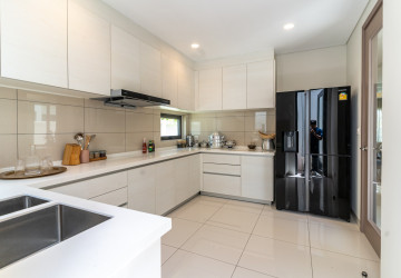 4 Bedroom Villa Udom For Sale - Chankiri Palm Creek, Phnom Penh thumbnail