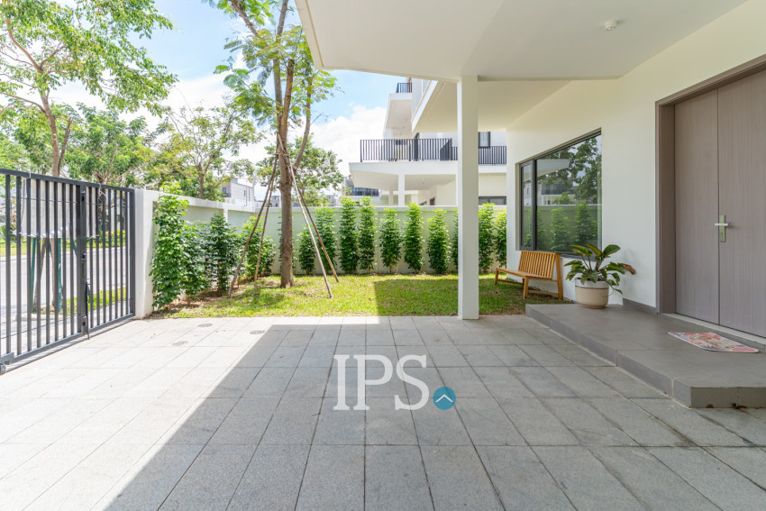 4 Bedroom Villa Udom For Sale - Chankiri Palm Creek, Phnom Penh