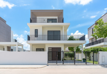 4 Bedroom Villa Udom For Sale - Chankiri Palm Creek, Phnom Penh thumbnail