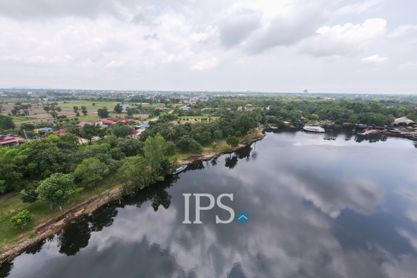 10,615 Sqm Land For Sale - Along Preaek Tuek Chu, Kampot Province