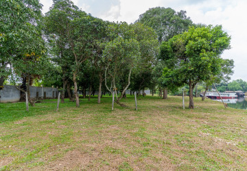 10,615 Sqm Land For Sale - Along Preaek Tuek Chu, Kampot Province thumbnail