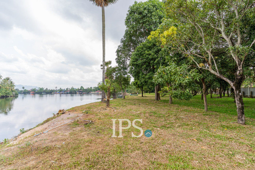 10,615 Sqm Land For Sale - Along Preaek Tuek Chu, Kampot Province