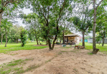 10,615 Sqm Land For Sale - Along Preaek Tuek Chu, Kampot Province thumbnail