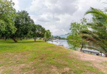 10,615 Sqm Land For Sale - Along Preaek Tuek Chu, Kampot Province thumbnail