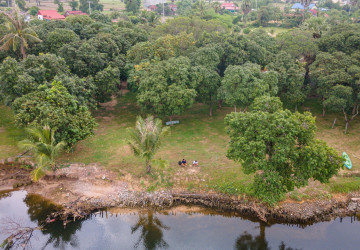 10,615 Sqm Land For Sale - Along Preaek Tuek Chu, Kampot Province thumbnail