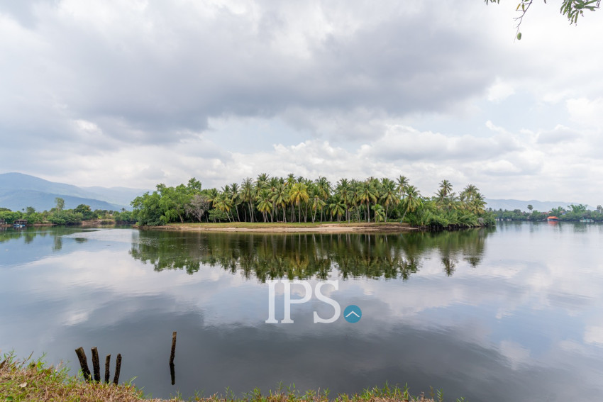 10,615 Sqm Land For Sale - Along Preaek Tuek Chu, Kampot Province