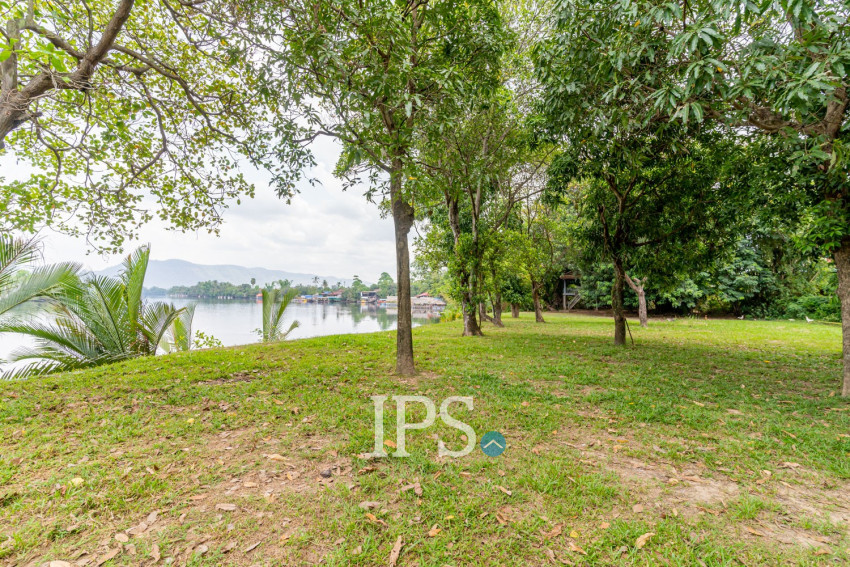 10,615 Sqm Land For Sale - Along Preaek Tuek Chu, Kampot Province
