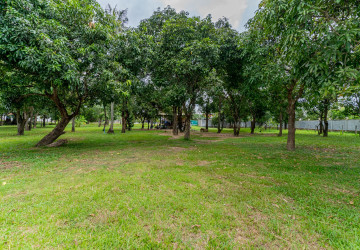 10,615 Sqm Land For Sale - Along Preaek Tuek Chu, Kampot Province thumbnail