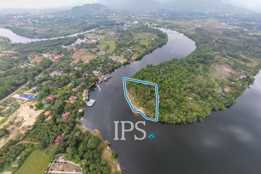 10,615 Sqm Land For Sale - Along Preaek Tuek Chu, Kampot Province