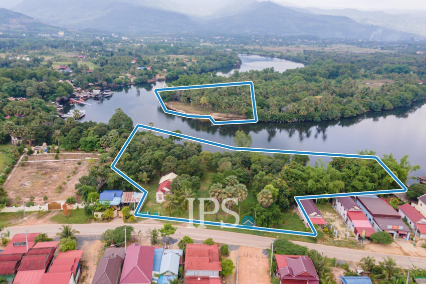 10,615 Sqm Land For Sale - Along Preaek Tuek Chu, Kampot Province