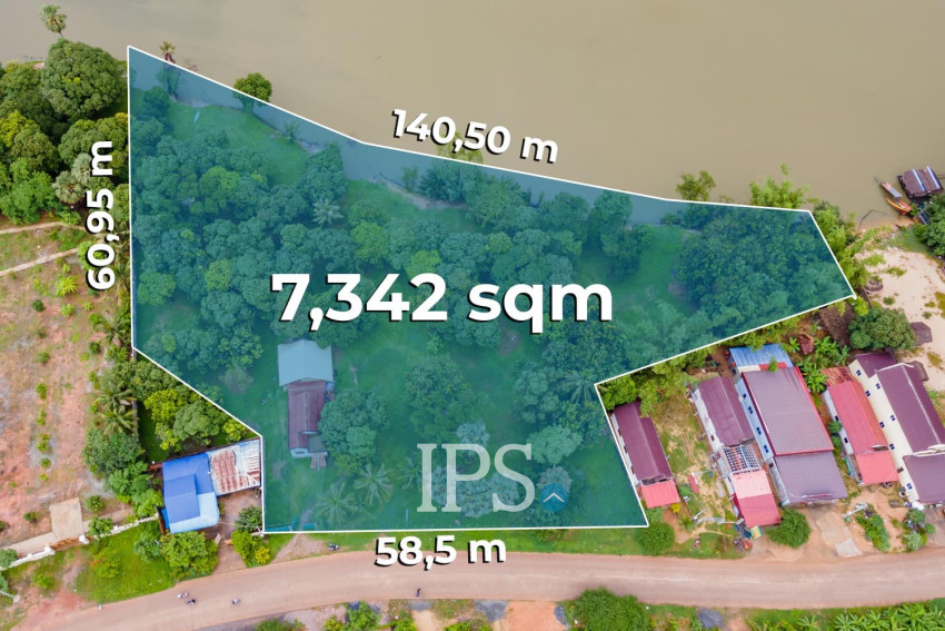 10,615 Sqm Land For Sale - Along Preaek Tuek Chu, Kampot Province