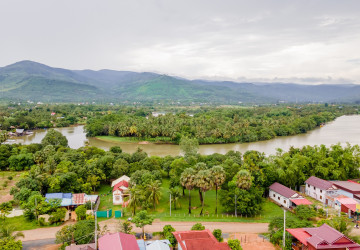 10,615 Sqm Land For Sale - Along Preaek Tuek Chu, Kampot Province thumbnail