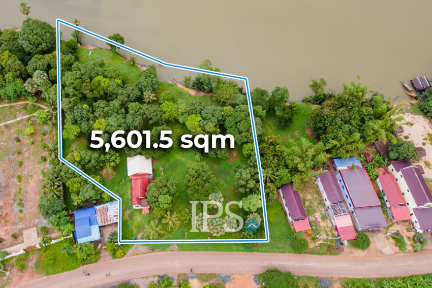8,774 Sqm Land For Sale - Along Preaek Tuek Chu, Kampot Province