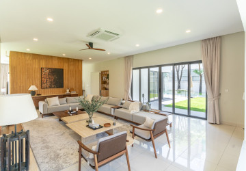 5 Bedroom Luxury Villa For Sale - Borey Chankiri, Preaek Kampues, Phnnom Penh thumbnail