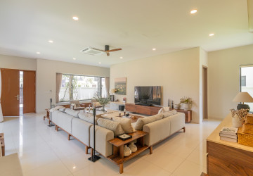 5 Bedroom Luxury Villa For Sale - Borey Chankiri, Preaek Kampues, Phnnom Penh thumbnail